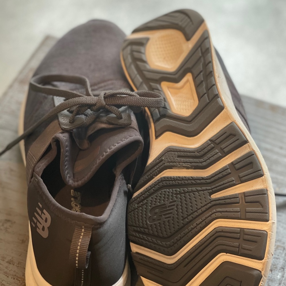 New Balance - Picture 4 of 4